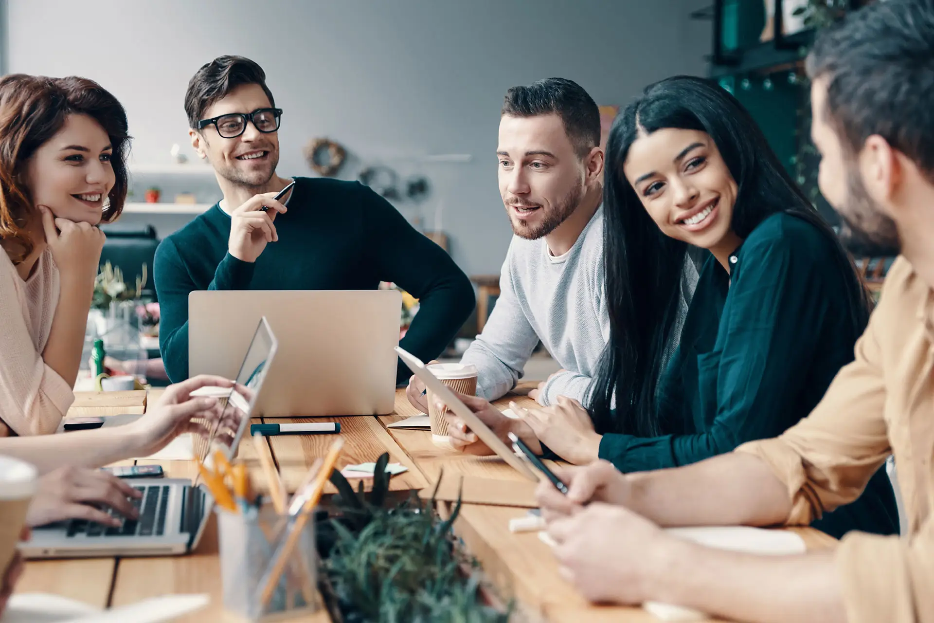 Working as team 2021 09 01 06 36 23 KBZVUST.jpg